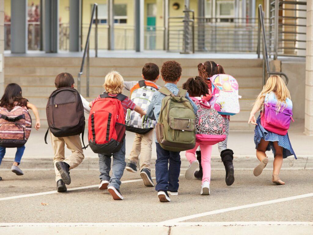 Taxi-vermeille-vtc-transport-medical-gare-aeroport-scolaire-transfert-voyage-barcelone-perpignan-66-pyreenes-orientales-chauffeur-prive